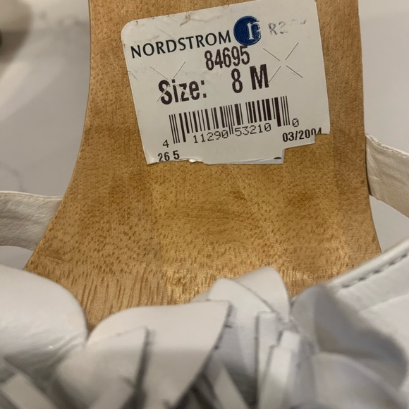 Verbatim Wooden heels with leather flowers nordstrom size 8 - Picture 6 of 9